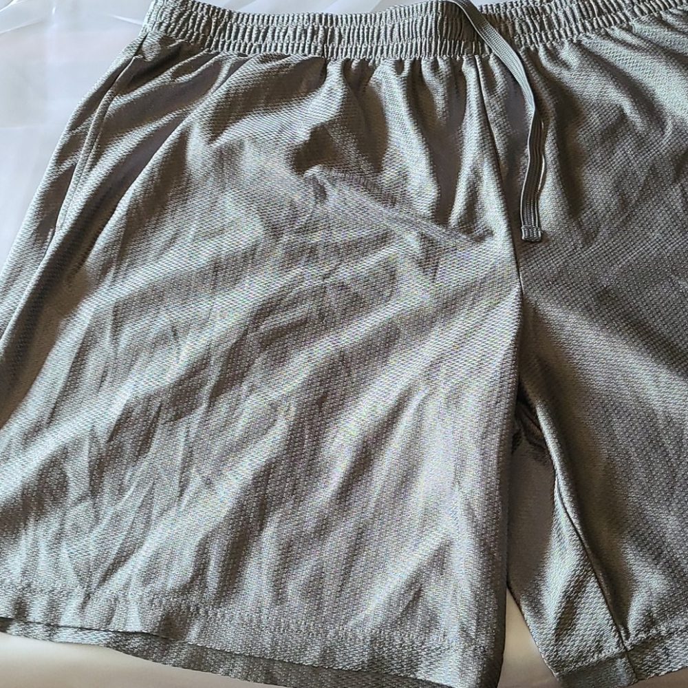 Mens XL shorts